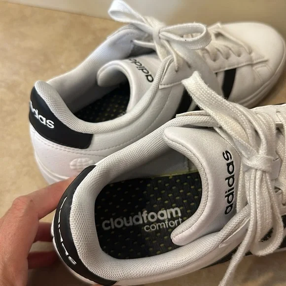 Adidas Cloudfoam Sneakers - Picture 5 of 8